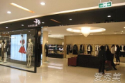 女士衣服品牌,时尚潮流选择-品牌特色与风格解析