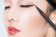 唯美彩妆技巧与实用建议-打造独特艺术风采