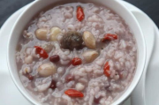 红绿豆瘦身粥,健康减肥新选择-食谱与制作方法解析