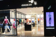 品牌服装店加盟，掌握市场脉搏-成功经营策略解析