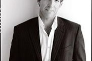 Kenneth Cole,时尚之选-品牌风格与搭配指南解析