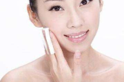 油皮适合的彩妆选择与技巧-持久清爽的妆容解析