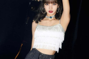 Lisa服饰,时尚搭配解析-挑选与穿着指南