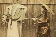 日本武士与欧洲骑士：文化背景与战斗技巧的较量