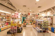 盒子一百饰品店加盟,市场前景与策略解析-成功之道揭秘
