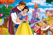 白雪公主的故事，温馨睡前故事解析