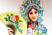 京剧彩妆图片,传统艺术之美-彩妆技巧与角色解析
