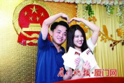 黄晓明张小斐官宣结婚,爱情长跑终获美满结局-甜蜜瞬间回顾