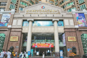 中国服装批发市场探秘-最实惠的采购地点一览