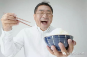 高晓松瘦脸瘦身,揭秘其健康生活习惯-美容健身秘籍解析