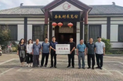 女子取快递遭遇尴尬误会-快递隐私保护与用户权益探讨