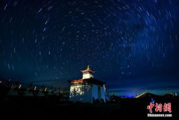 日本歌曲中的星辰大海，見上げたあの夜空-经典作品解析