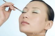 彩妆世界,专业技巧与产品选择解析