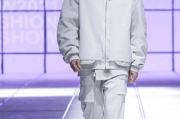 李宁运动服饰,引领时尚与舒适-品牌特点与市场表现解析