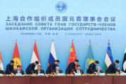 中国国际航空公司服饰,展现企业文化-设计理念与功能解析